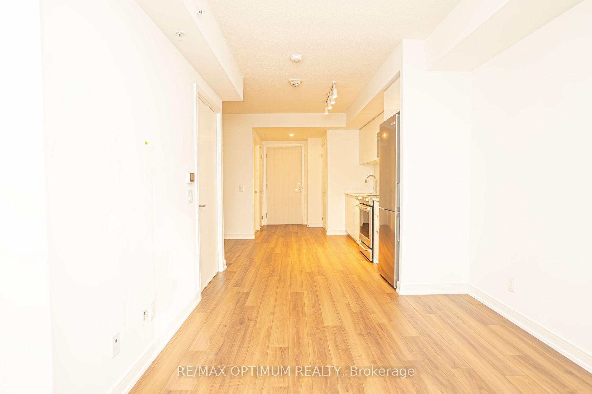 30 Samuel Wood Way 209