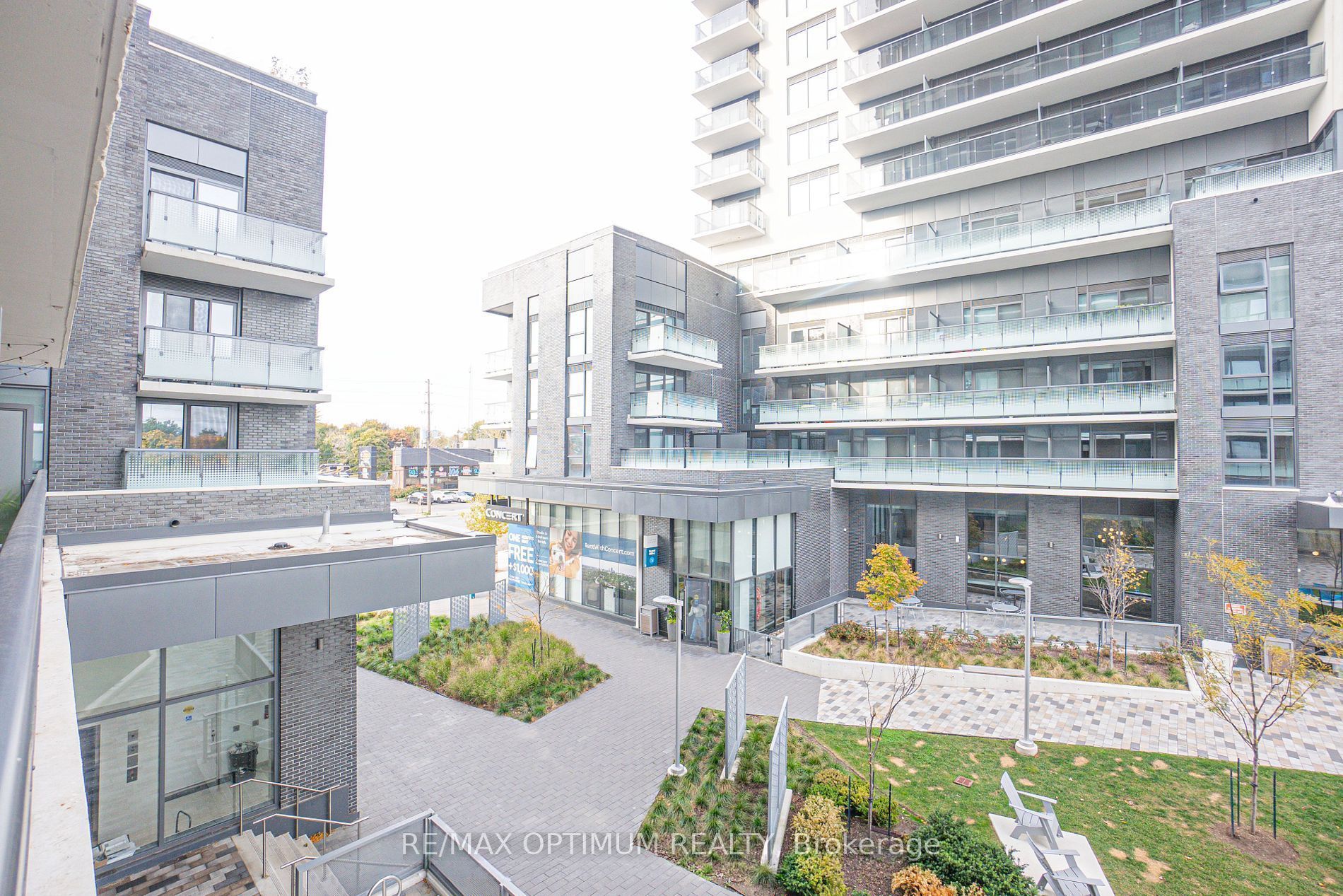 30 Samuel Wood Way 209