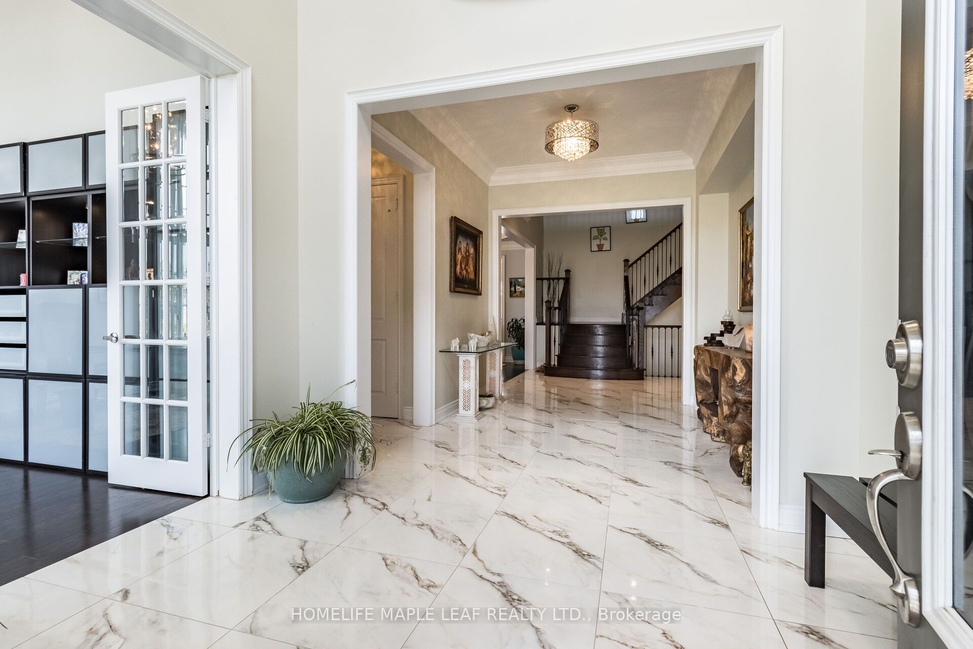 44 Herringbone Crescent