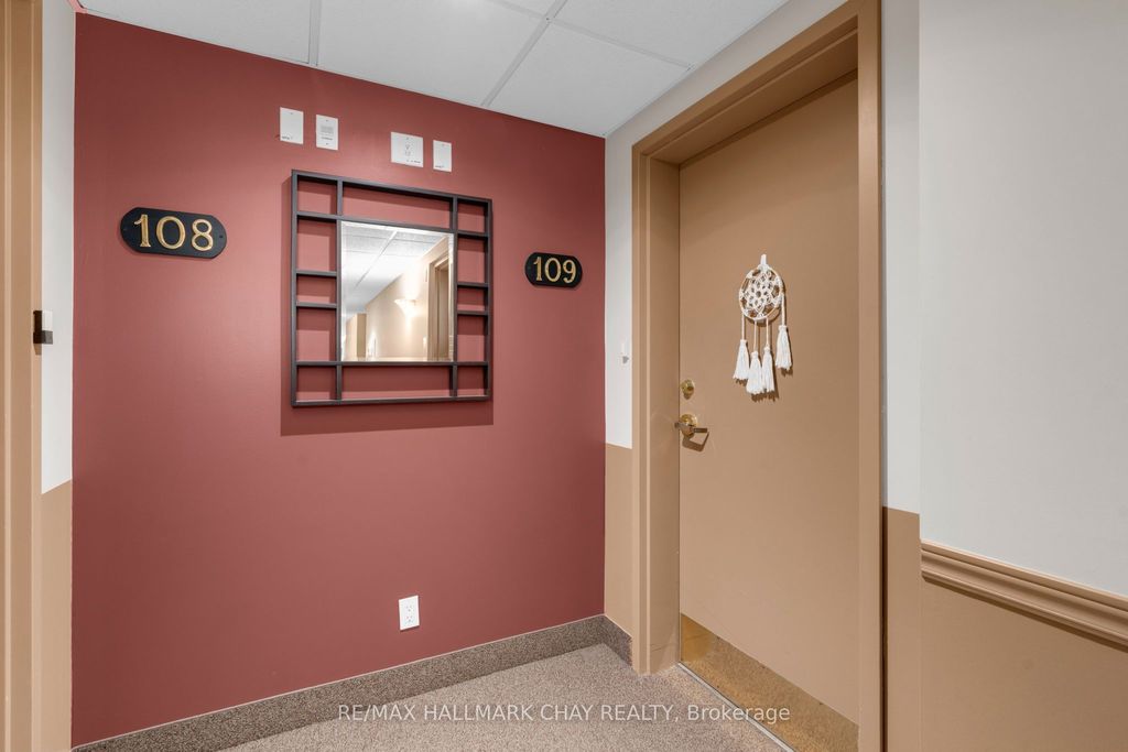 Photo of 486 Laclie Street #109, Orillia, ON L3V 4P9 (MLS # S12968918)