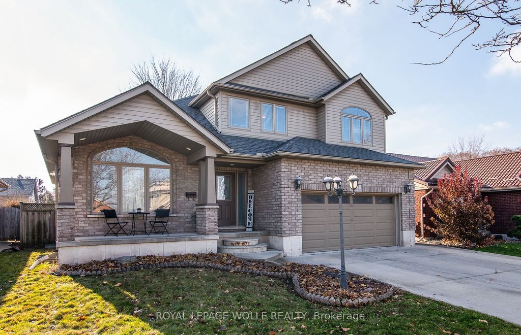 Photo of 383 Parrott Place, Woodstock, ON N4T 1V4 (MLS # X12574314)