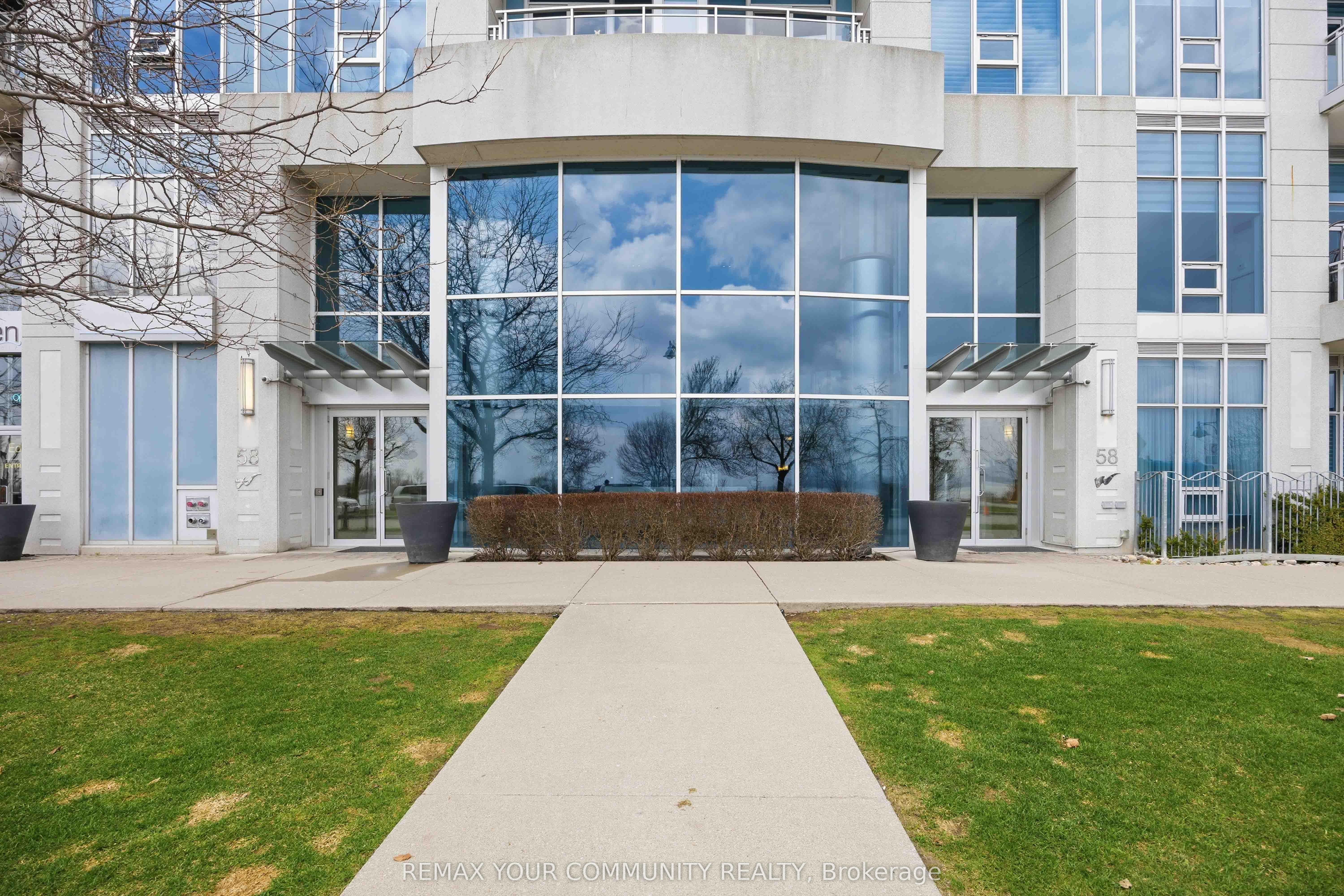 58 Marine Parade Drive 215