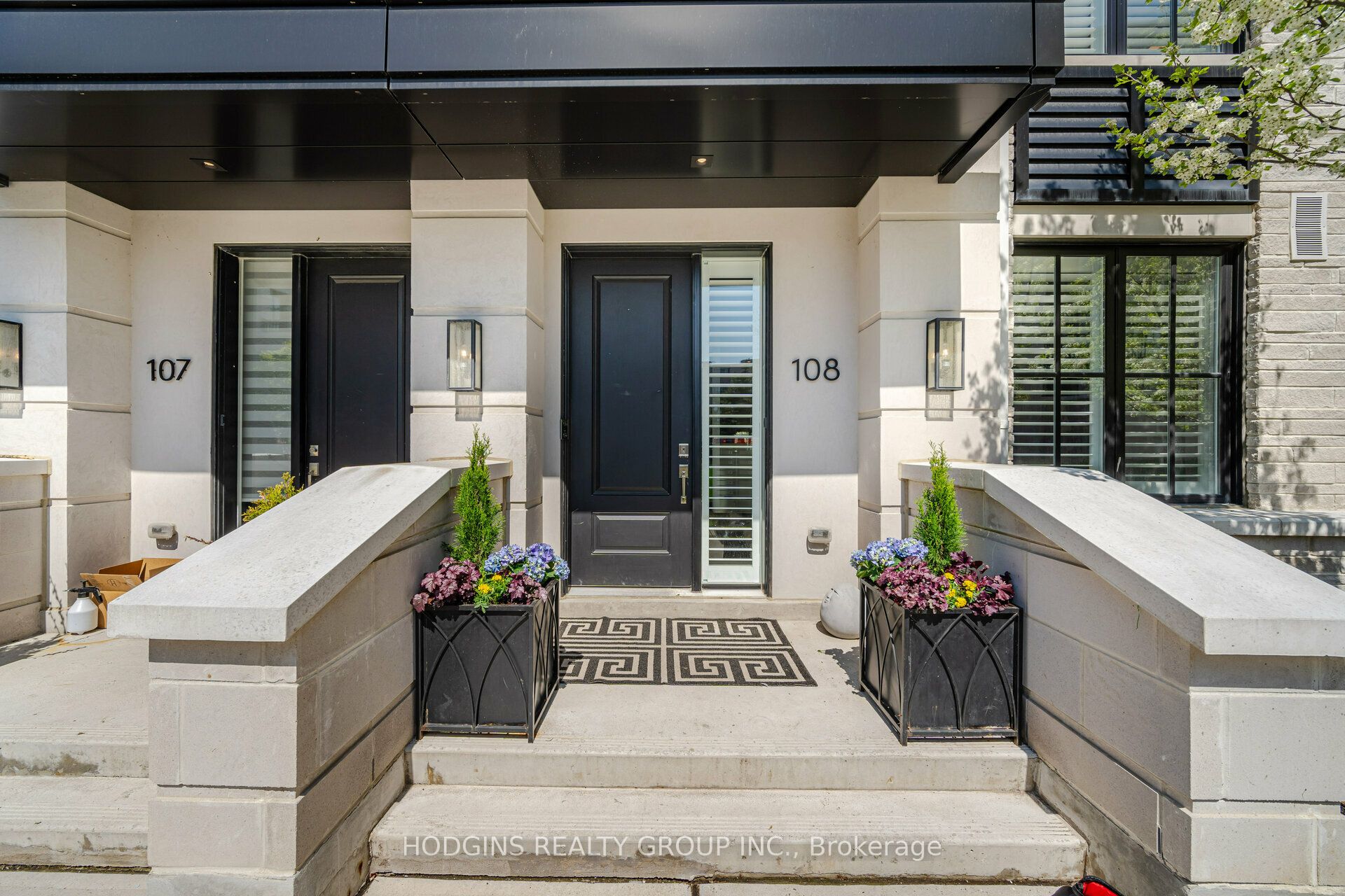 1180 Cawthra Road 108