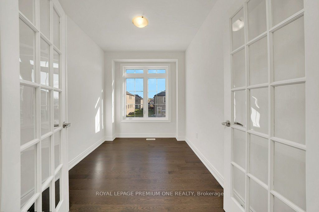 Photo of 32 James Walker Avenue, Caledon, ON L7C 0H1 (MLS # W12701964)