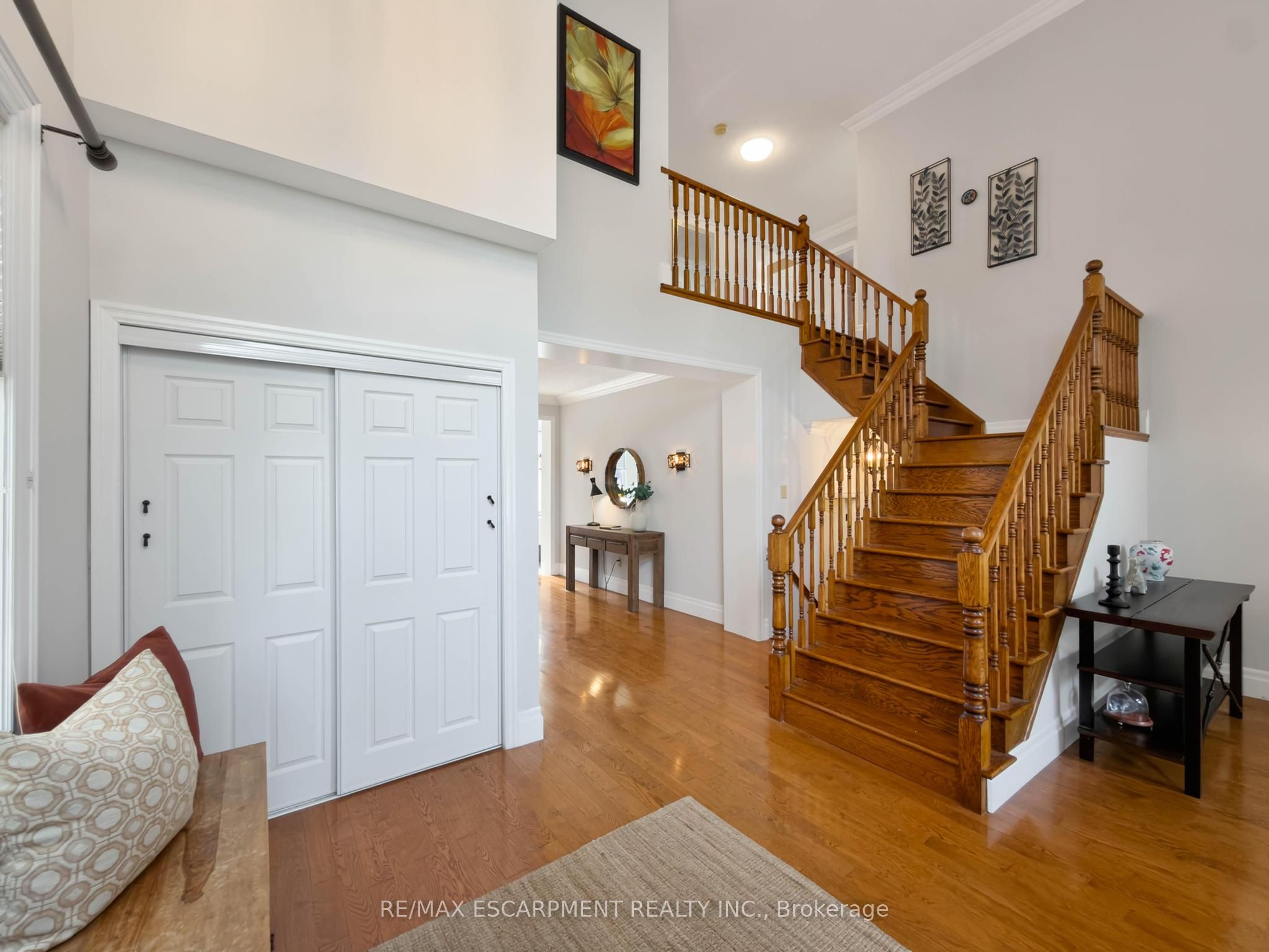 1396 Thorncrest Crescent