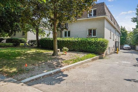 2320 Hixon Street 6 Oakville ON L6L 1T7