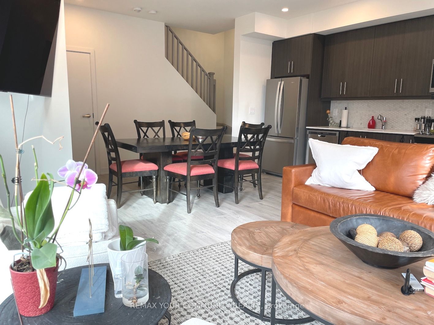 3488 Widdicombe Way 6