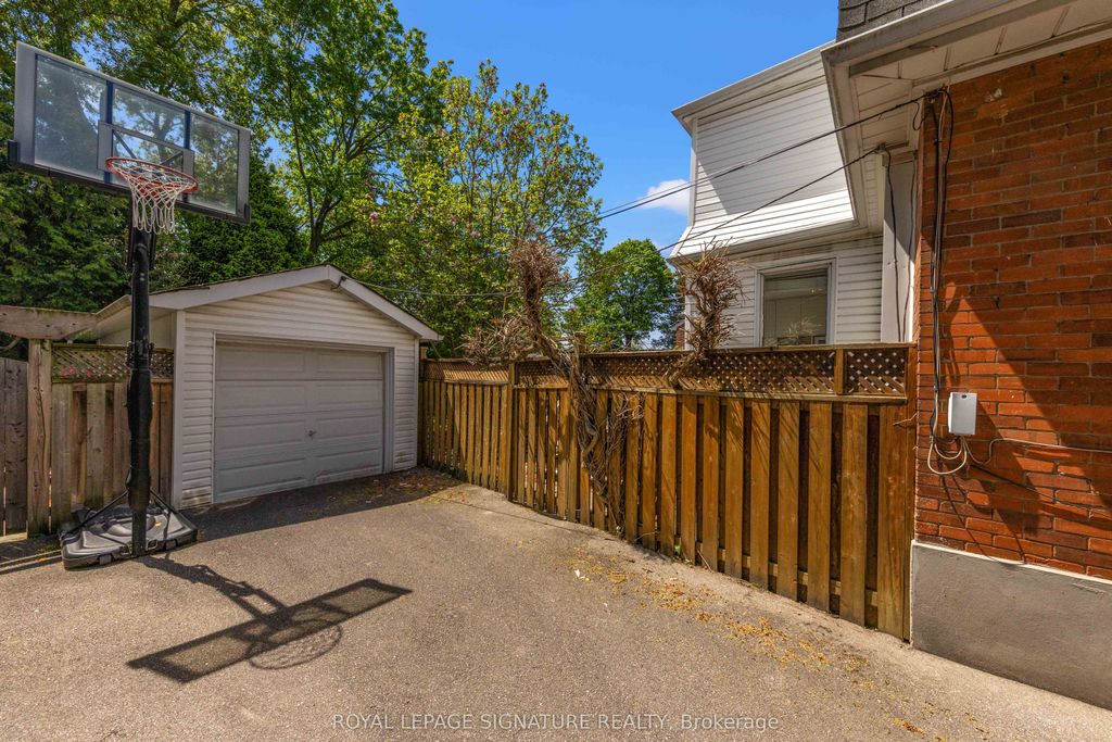 Photo of 117 Bowood Avenue, Toronto, ON M4N 1Y3 (MLS # C13153628)