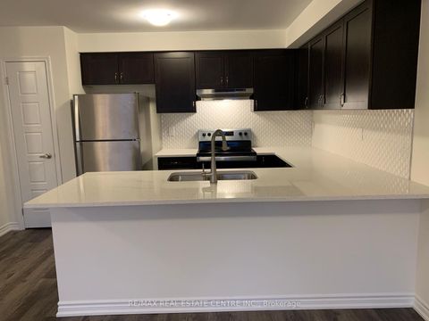 975 Whitlock Avenue 56 Milton ON L9E 1S9