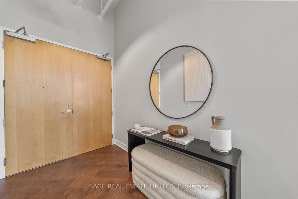 Photo of 1001 Roselawn Avenue #123, Toronto, ON M6B 4M4 (MLS # W13556290)