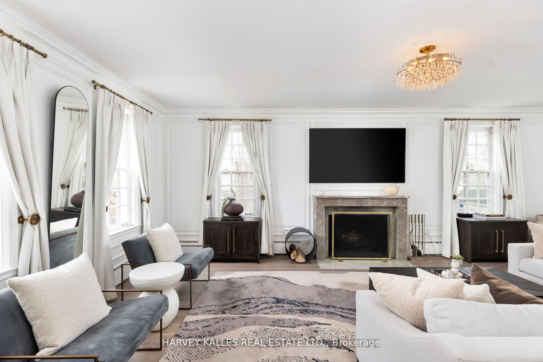 470 Russell Hill Road