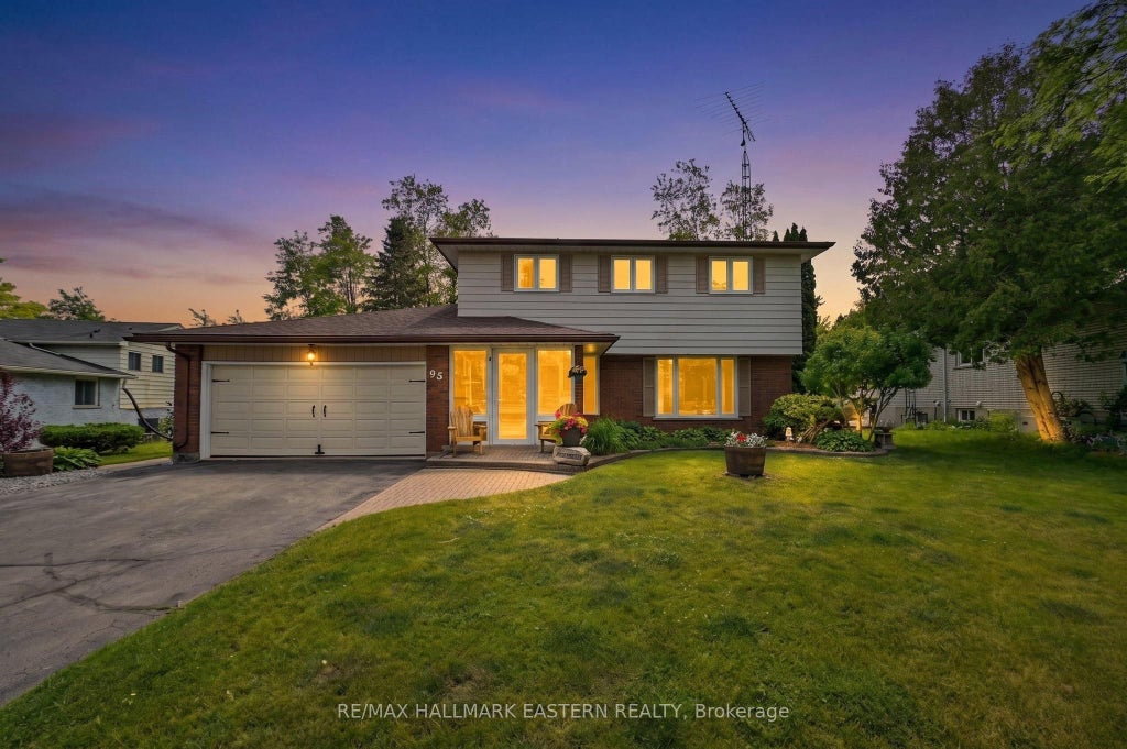 Photo of 95 Centennial Drive, Port Hope, ON L1A 3X3 (MLS # X13538322)