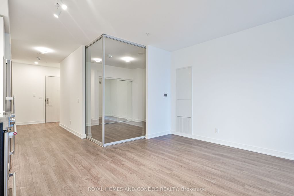 Photo of 30 Samuel Wood Way #402, Toronto, ON M9B 0C9 (MLS # W12478696)