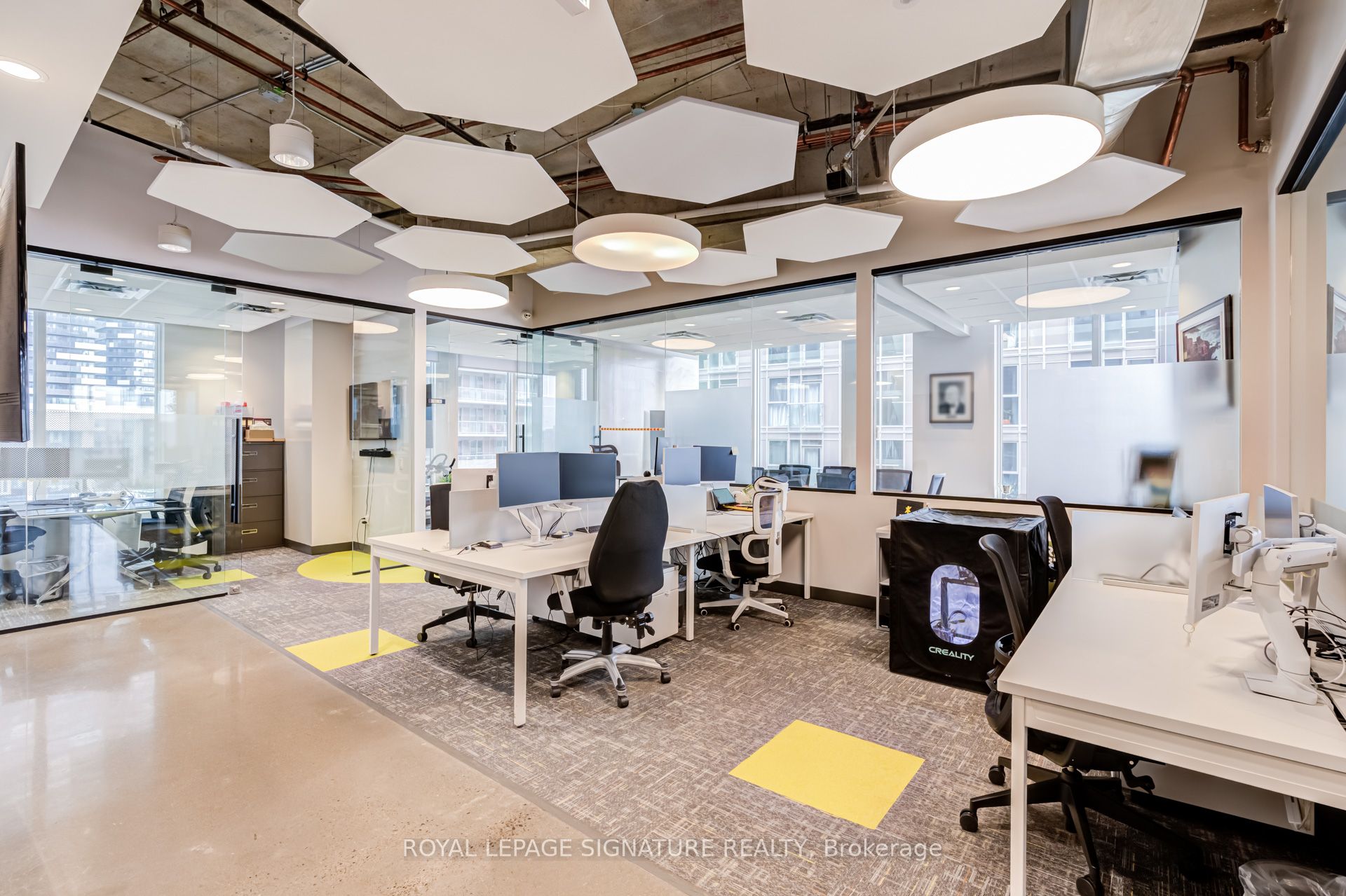 130 Queens Quay E 701-703