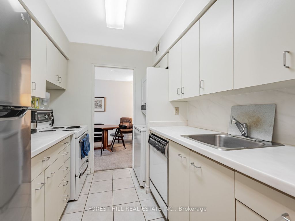 Photo of 50 Quebec Avenue #703, Toronto, ON M6P 4B4 (MLS # W12550224)