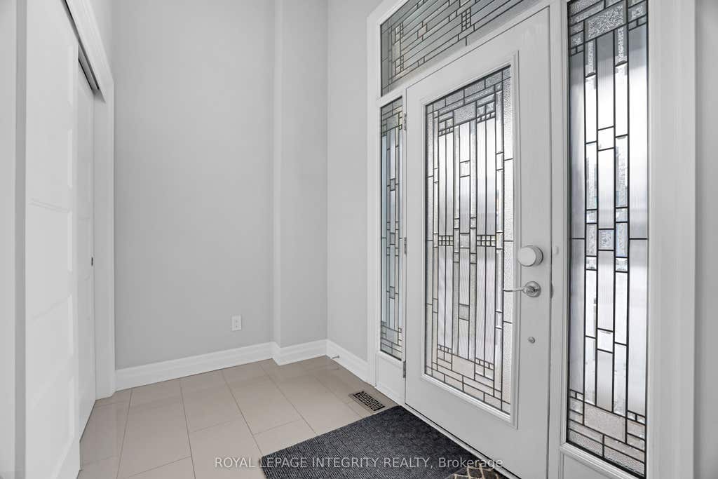 Photo of 508 Yellow Birch Street, Orleans - Convent Glen and Area, ON K1W 0J3 (MLS # X13476148)