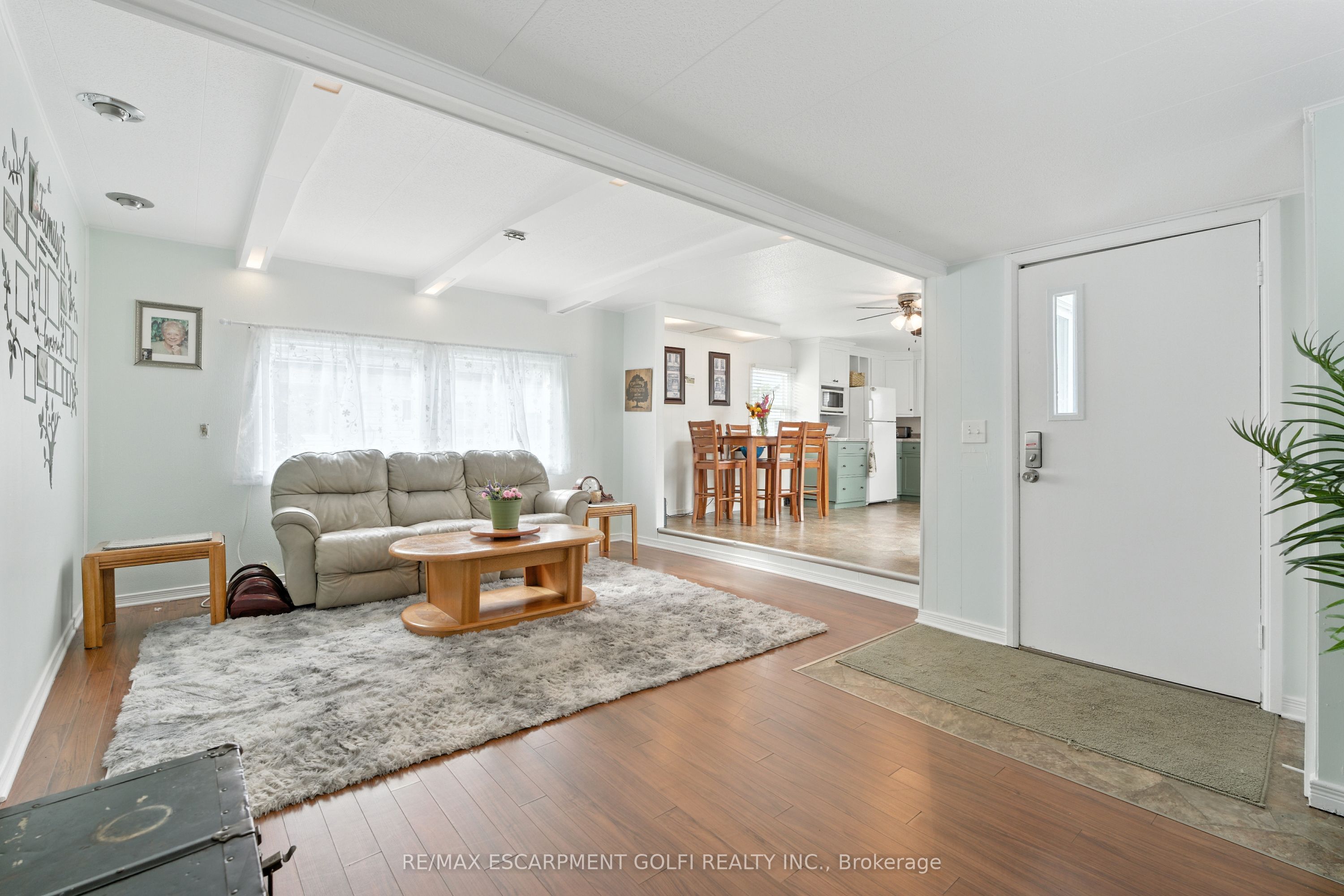 4588 Martha Lane