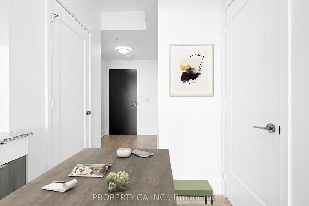 Photo of 101 Erskine Avenue #2110, Toronto, ON M4P 1Y5 (MLS # C12435094)