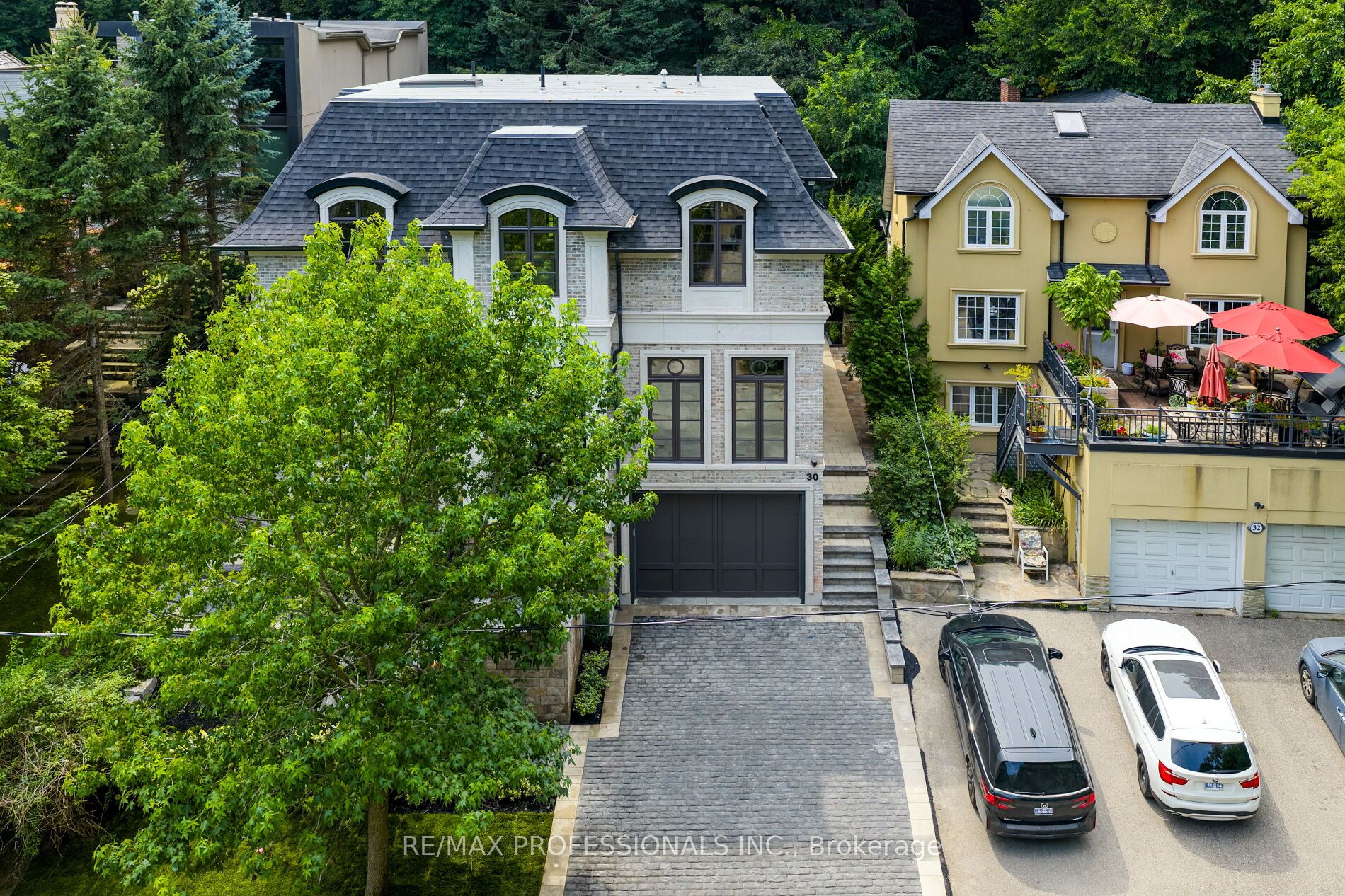 30 Dacre Crescent