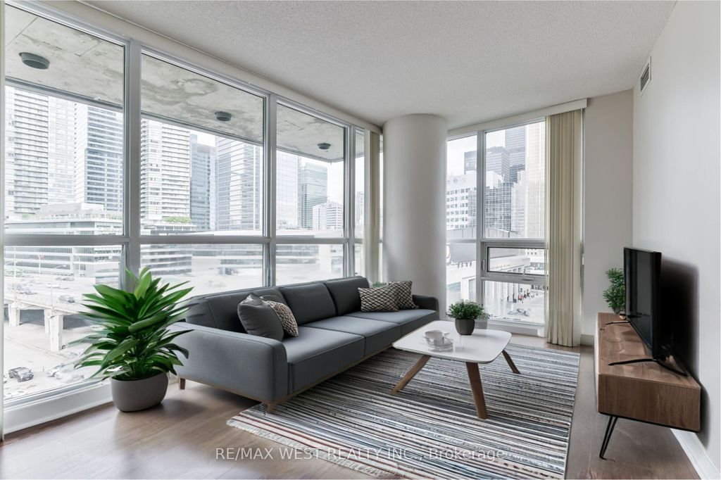 Photo of 33 Bay Street #903, Toronto, ON M5J 2Z3 (MLS # C12373848)