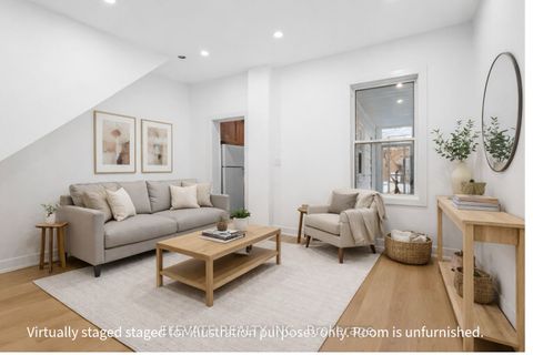 135 Bellwoods Avenue 1 Toronto ON M6J 2P6