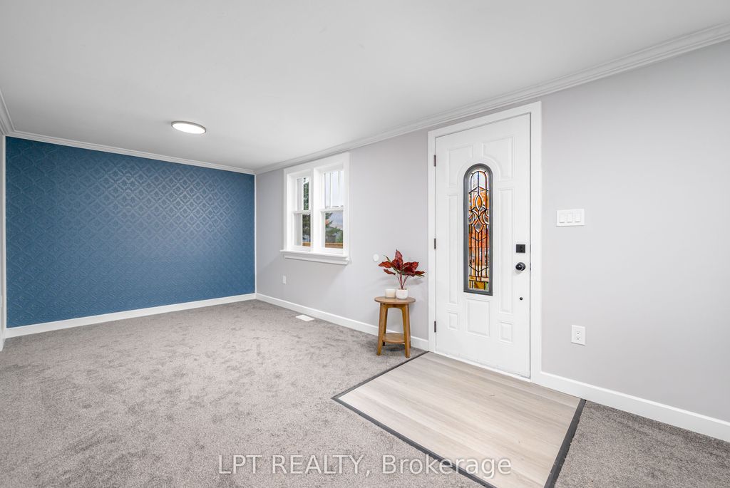 Photo of 46 Young Street, Hastings Highlands, ON K0L 2S0 (MLS # X12852504)