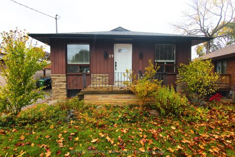 39 Risdon Court Toronto ON M9C 4E6