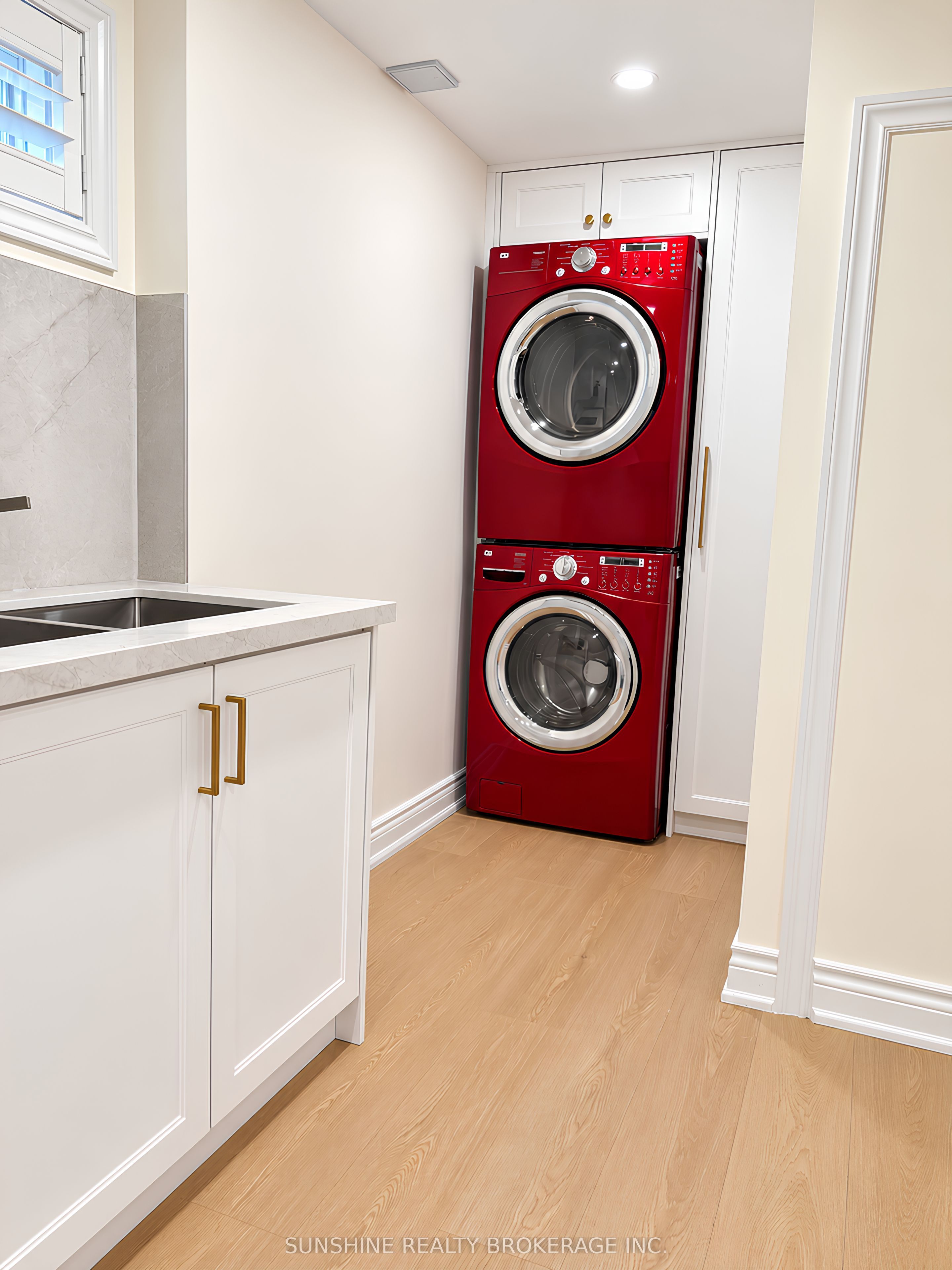 37 Bowhill Drive Walk-Out Basement