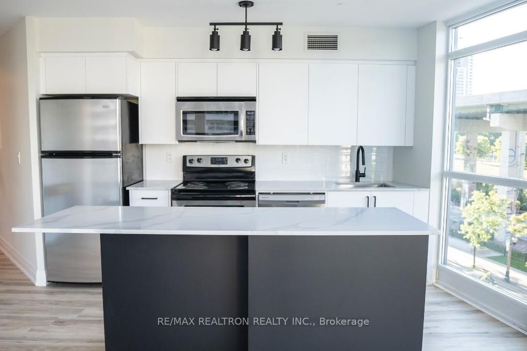 Photo of 209 Fort York Boulevard #574, Toronto, ON M5V 4A1 (MLS # C12992346)