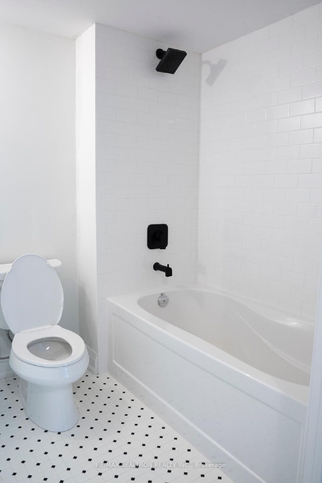 Photo of 209 Fort York Boulevard #574, Toronto, ON M5V 4A1 (MLS # C12992346)