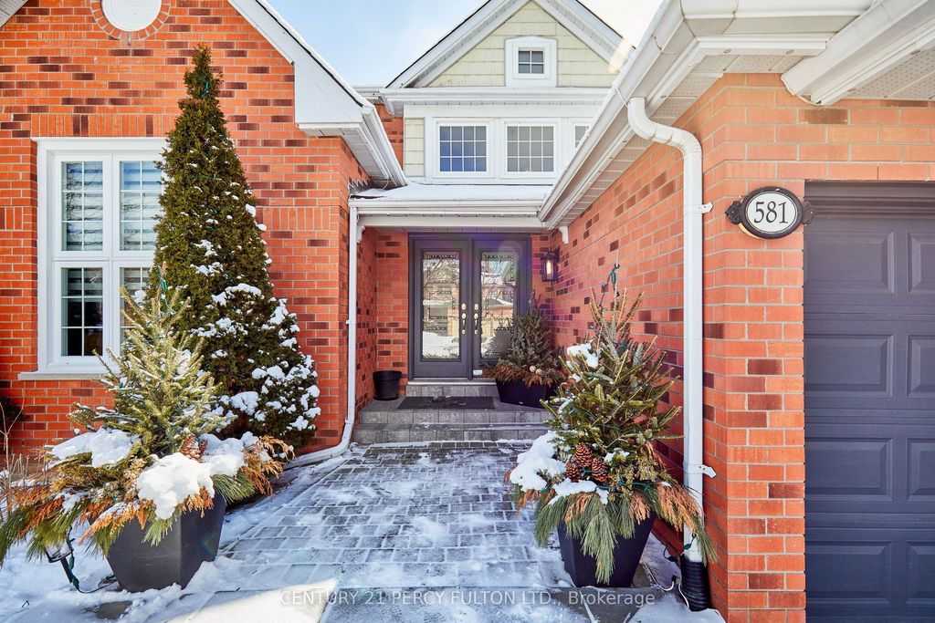 Photo of 581 Carlton Road, Markham, ON L3R 0G2 (MLS # N12905792)