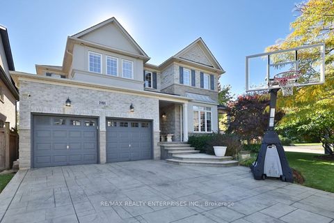 Photo of 2151 Bingley Crescent, Oakville, ON L6M 0E4 (MLS # W12474040)