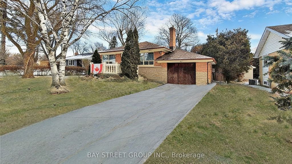 Photo of 42 Rougecrest Drive, Markham, ON L3P 3B6 (MLS # N12869246)