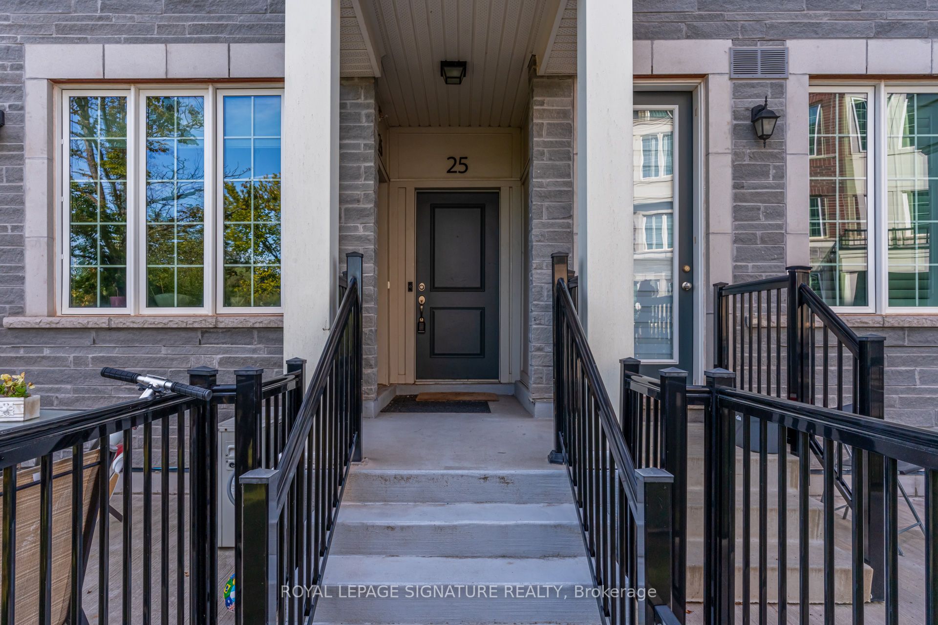 2199 Lillykin Street 25