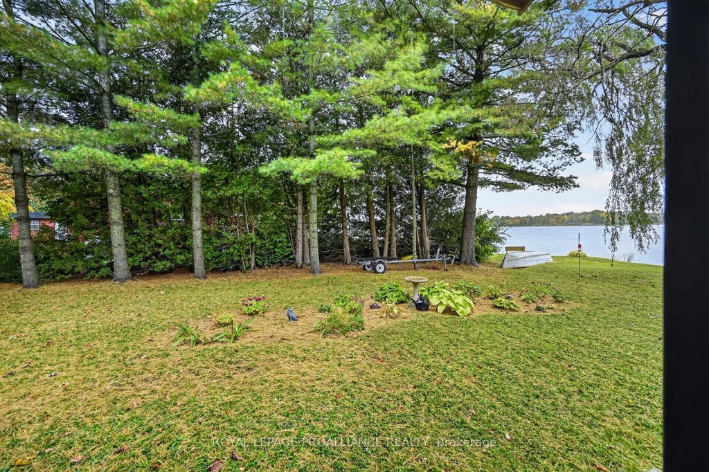 Photo of 76 Leeder Cottage Road, Elizabethtown-Kitley, ON K0E 1Y0 (MLS # X13918772)