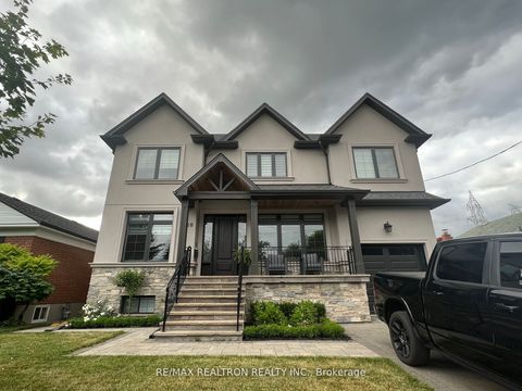 28 Burwood Road Toronto ON M9B 2W5