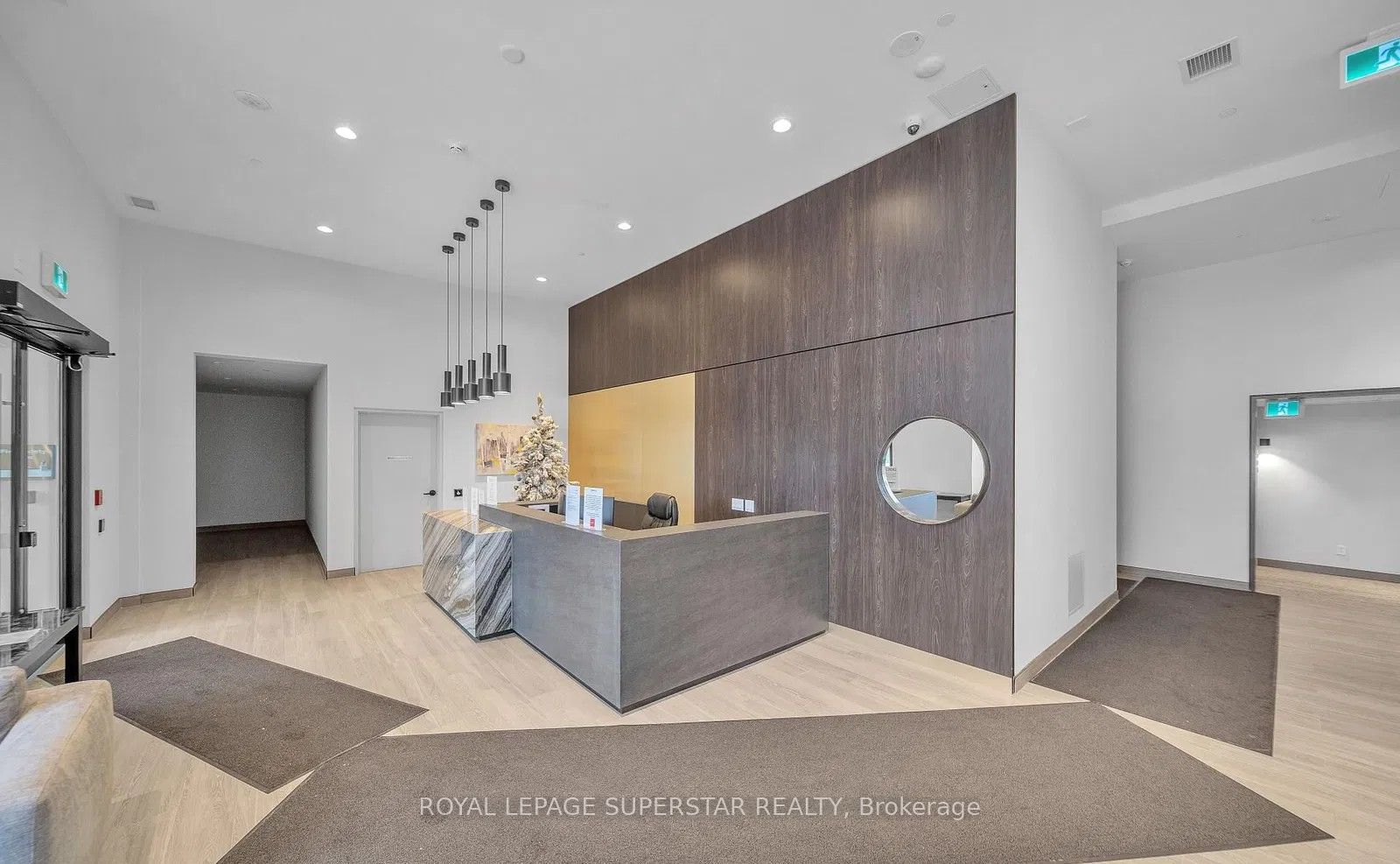 8010 Derry Road 1108