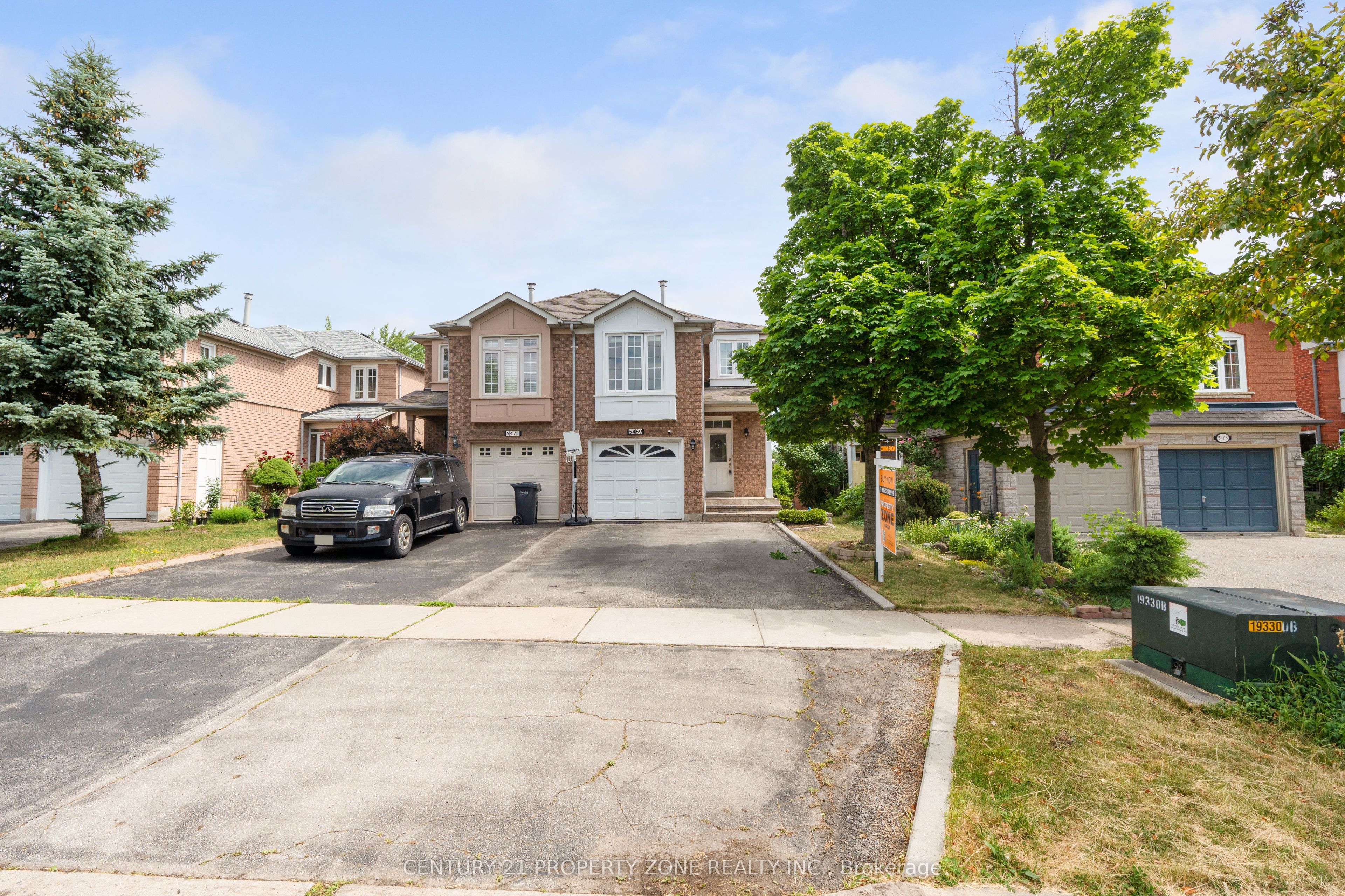 5469 Palmerstone Crescent