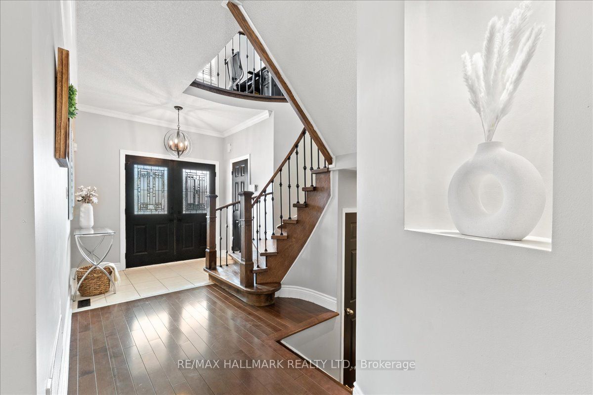 1251 Weller Cross