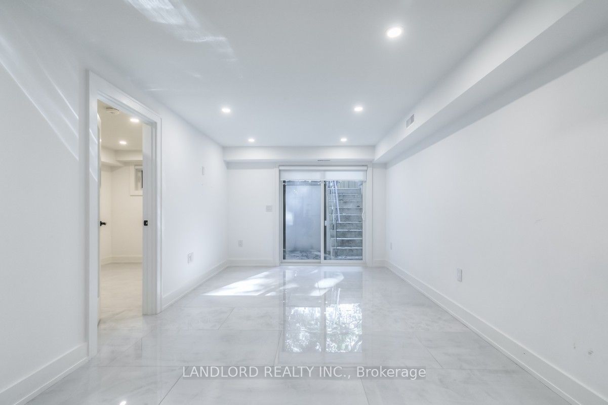 37 Boustead Avenue 4