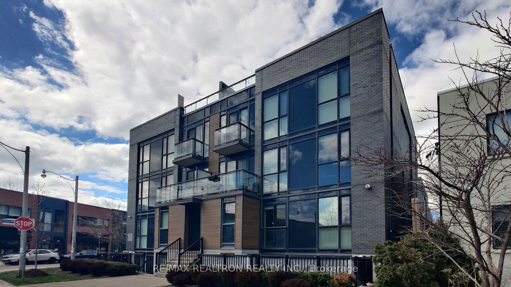 Photo of 58 Macaulay Avenue #402, Toronto, ON M6P 3P6 (MLS # W13069028)