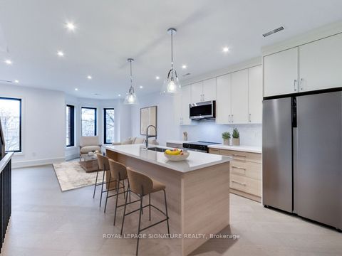 357 Dovercourt Road Upper Toronto ON M6J 3E5