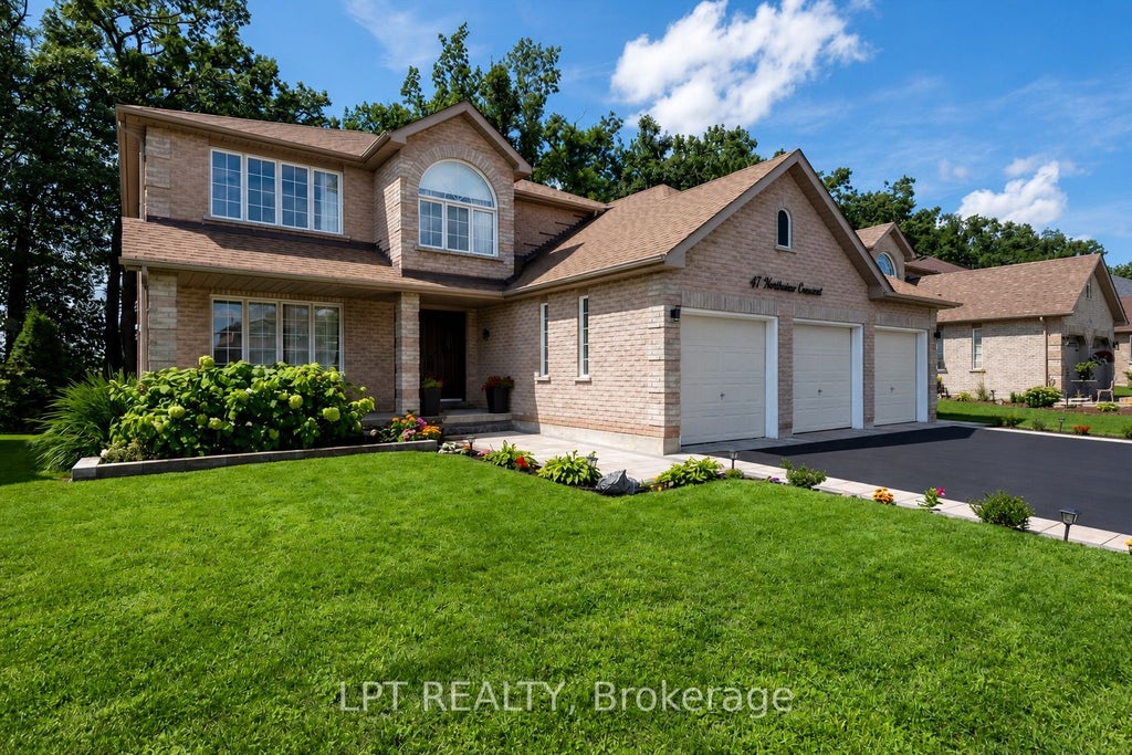 Photo of 47 Northview Crescent, Barrie, ON L4N 9T4 (MLS # S13720876)