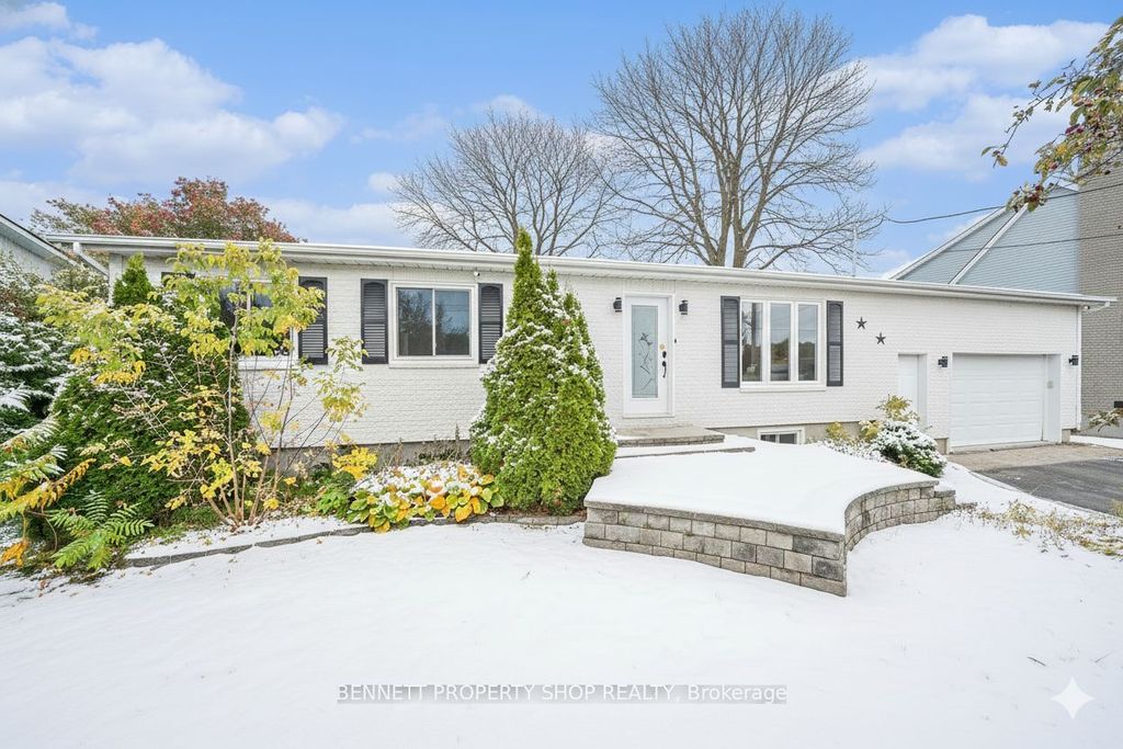 Photo of 15 Maisonneuve Street, Clarence-Rockland, ON K0A 1E0 (MLS # X12707476)