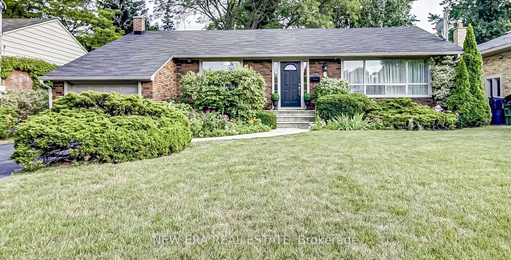 Photo of 7 Greening Crescent, Toronto, ON M9A 1N9 (MLS # W12408717)