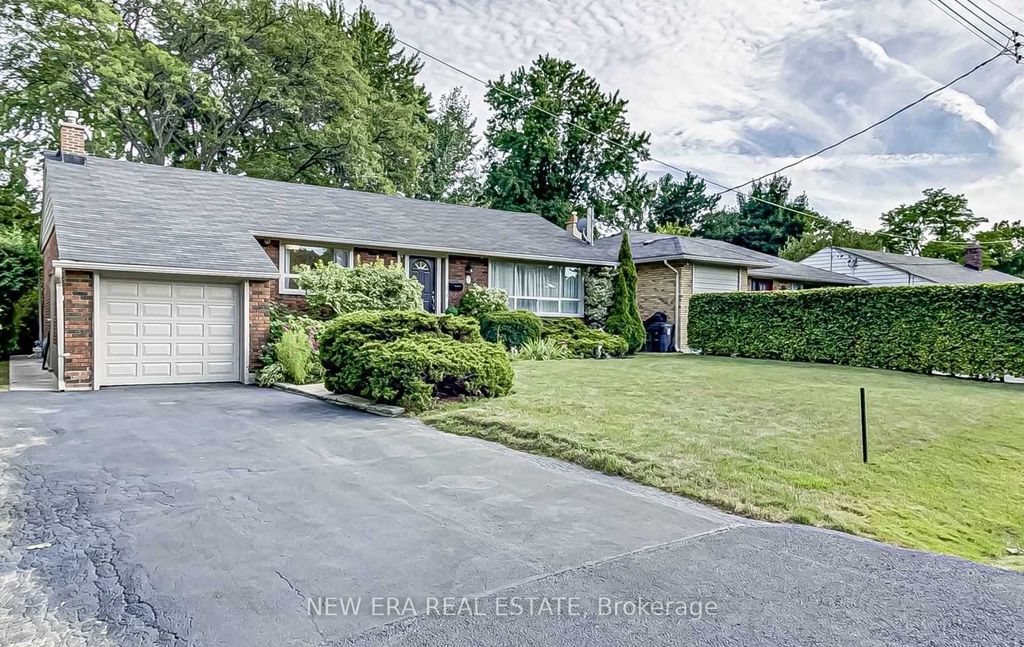 Photo of 7 Greening Crescent, Toronto, ON M9A 1N9 (MLS # W12408717)