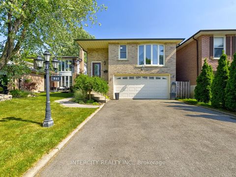 841 Coulson Avenue Milton ON L9T 4K3