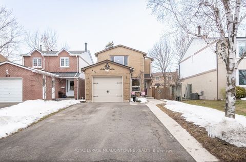 833 Laurier Avenue Milton ON L9T 4H4