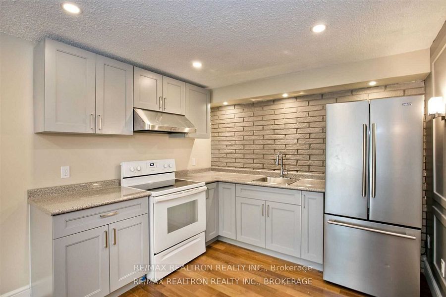 2 Callahan Road Lower