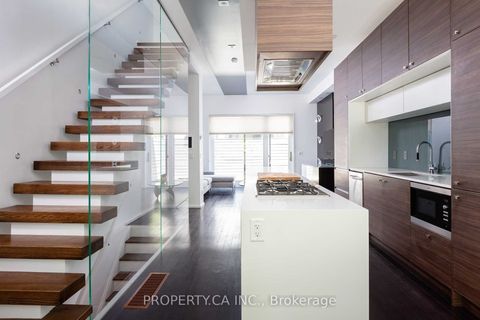 238 Manning Avenue Toronto ON M6J 2K7